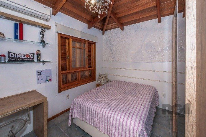 Casa à venda com 3 quartos, 280m² - Foto 17