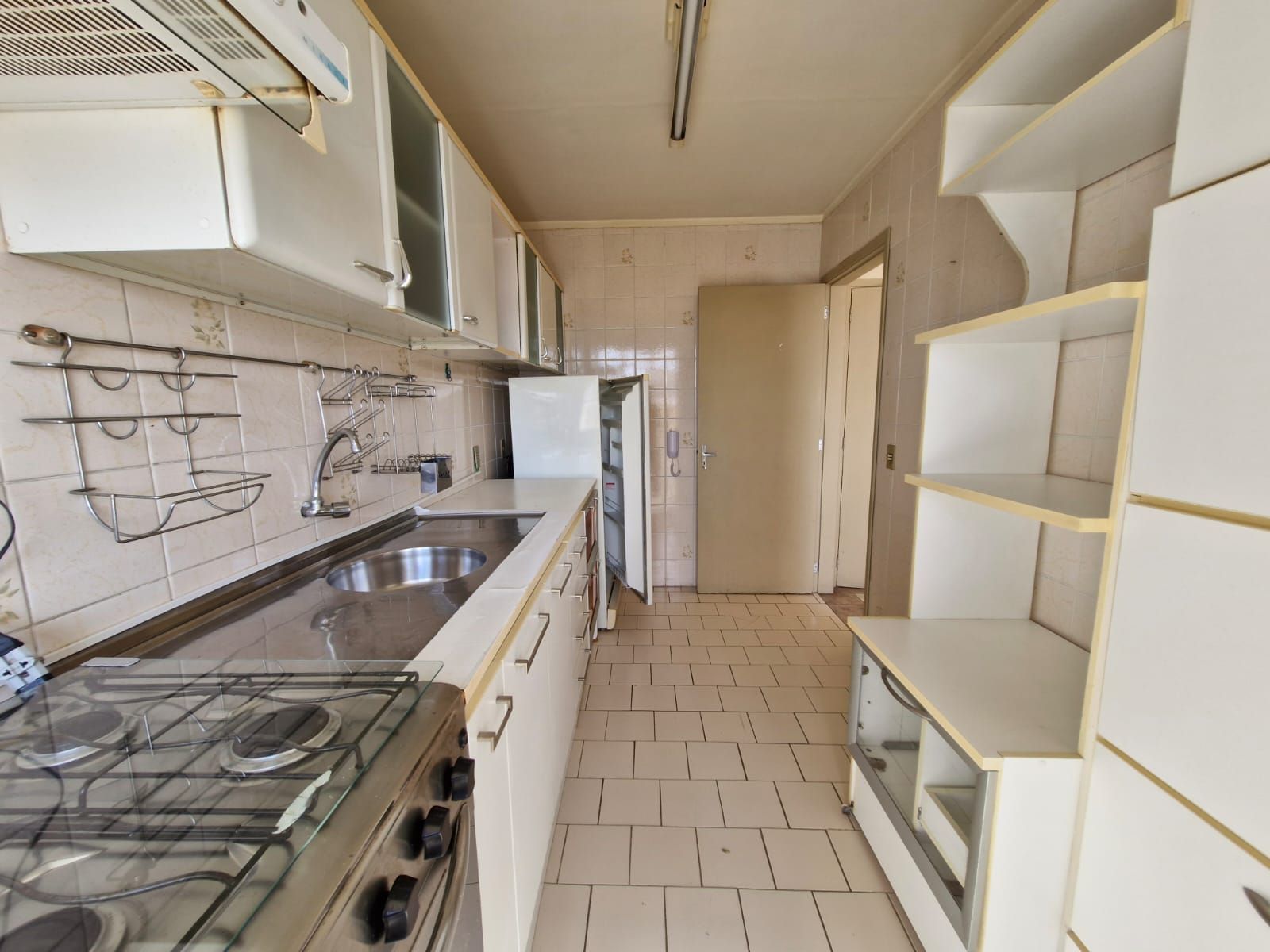 Apartamento à venda com 1 quarto, 44m² - Foto 13