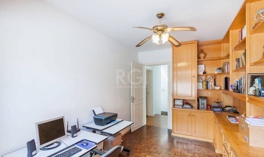 Casa à venda com 4 quartos, 327m² - Foto 15