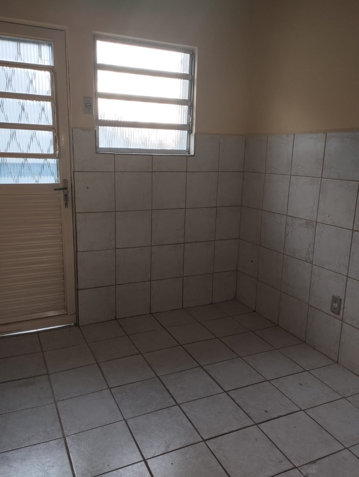 Casa à venda com 2 quartos, 182m² - Foto 14