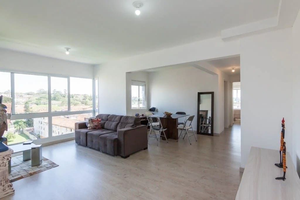 Apartamento de 2 dormitorios à venda em Passo d'Areia, Porto Alegre. — foto 2