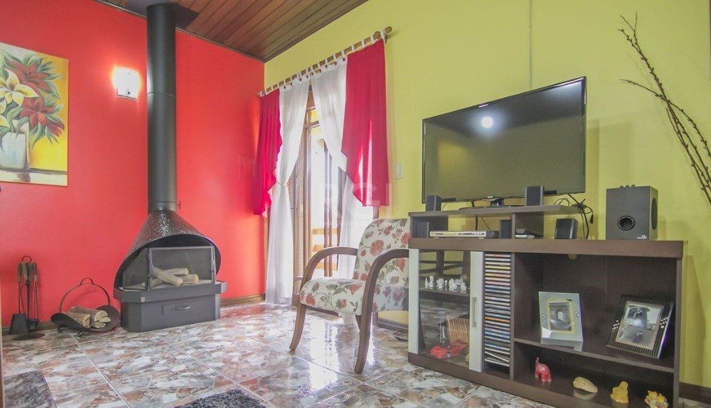 Casa à venda com 3 quartos, 252m² - Foto 6