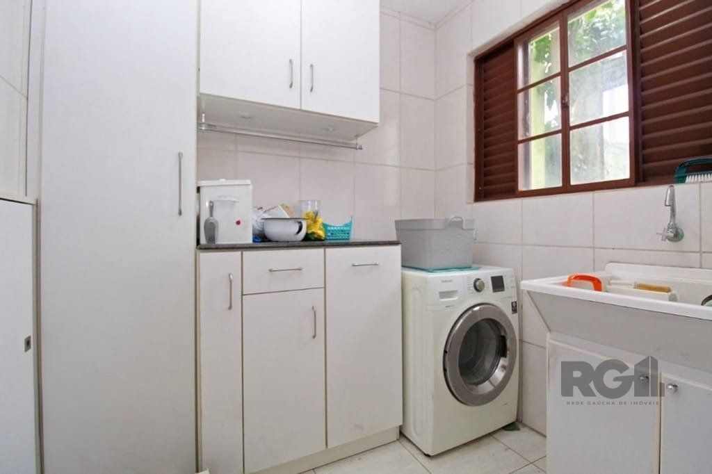 Casa à venda com 3 quartos, 275m² - Foto 27
