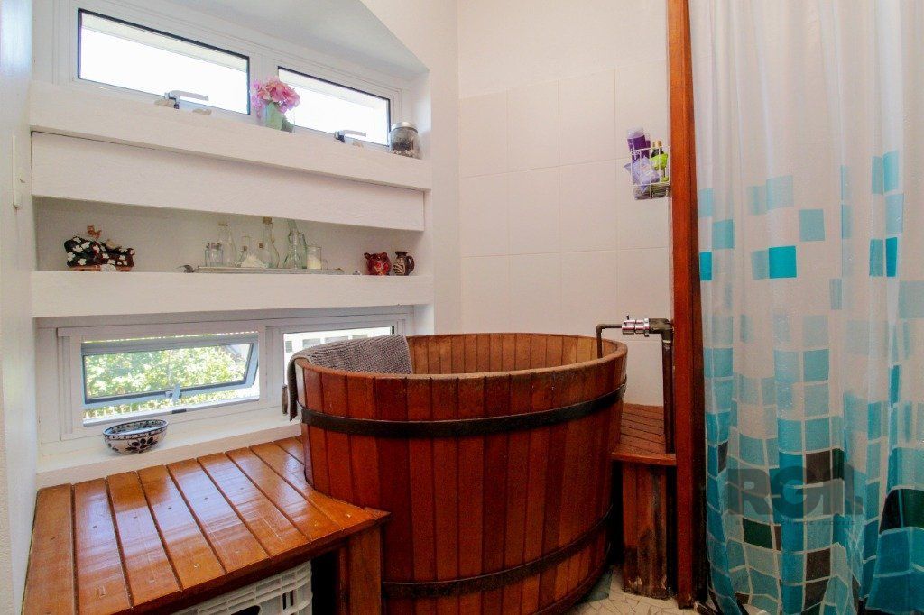 Casa à venda com 3 quartos, 194m² - Foto 18