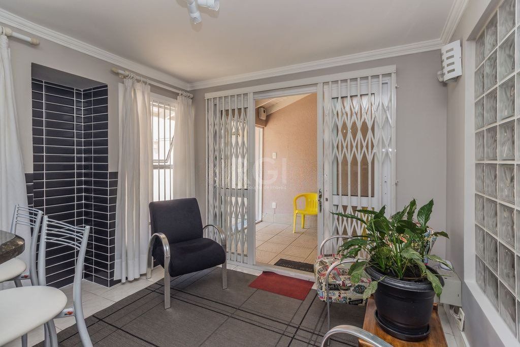 Casa à venda com 4 quartos, 230m² - Foto 30