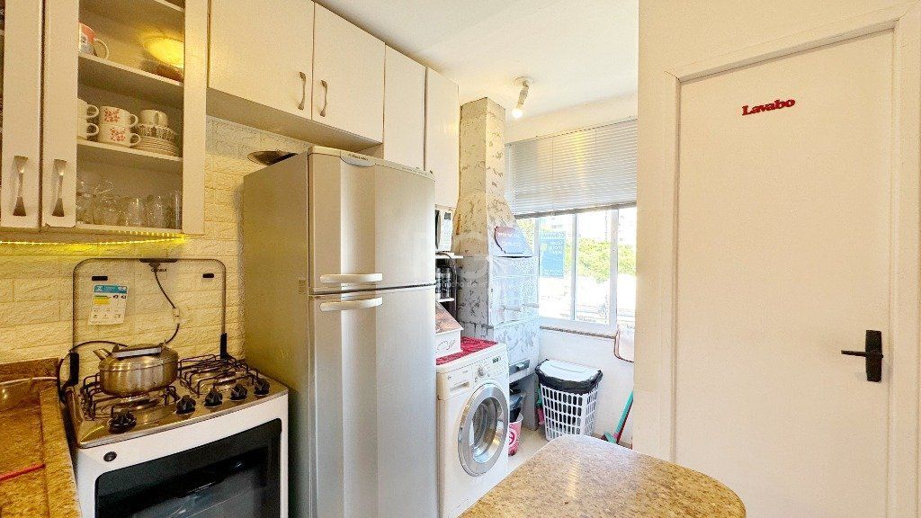 Apartamento à venda com 3 quartos, 77m² - Foto 6
