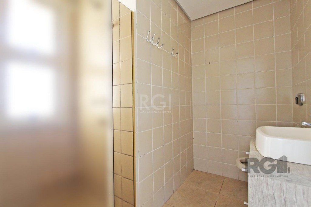 Apartamento à venda com 2 quartos, 67m² - Foto 8