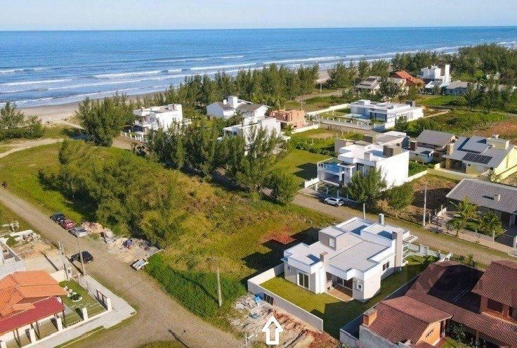 Casa à venda com 3 quartos, 150m² - Foto 4