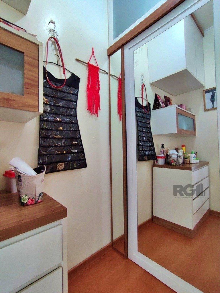 Casa à venda com 4 quartos, 233m² - Foto 18