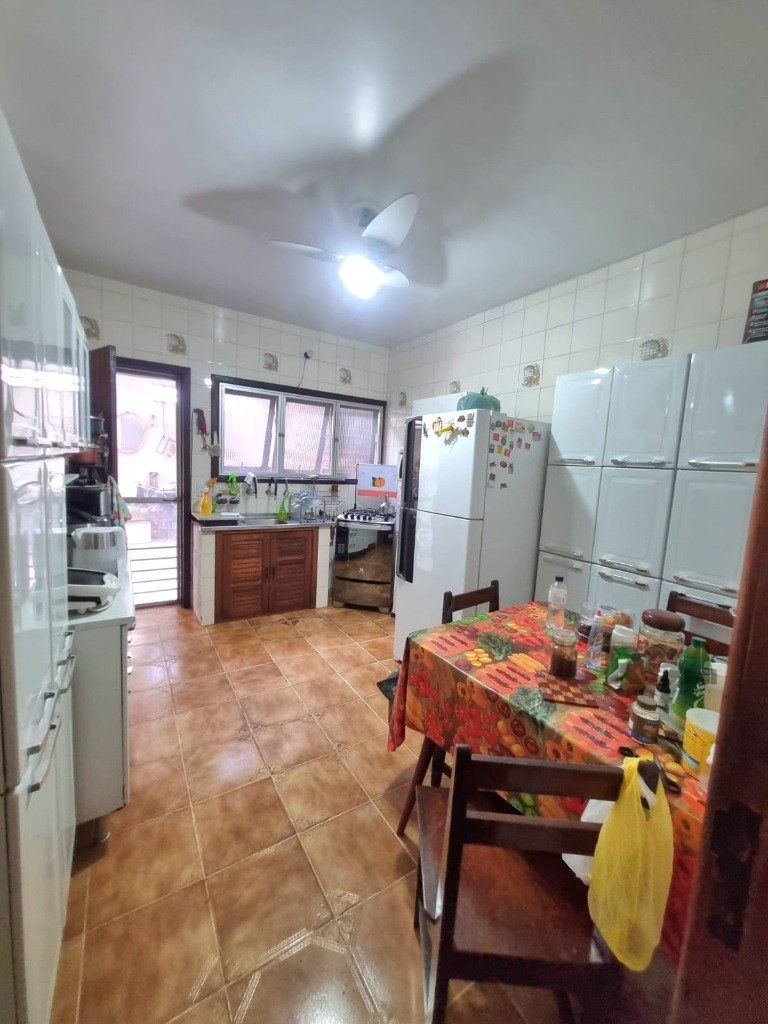 Casa à venda com 5 quartos, 340m² - Foto 15