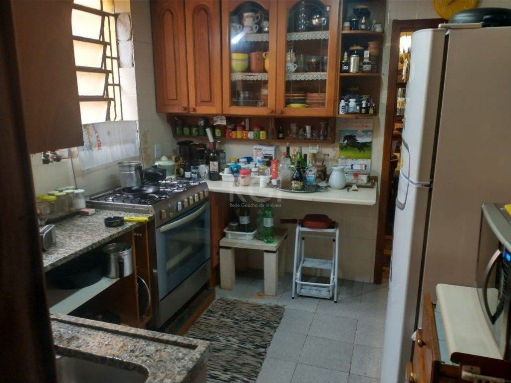 Casa à venda com 3 quartos, 248m² - Foto 11