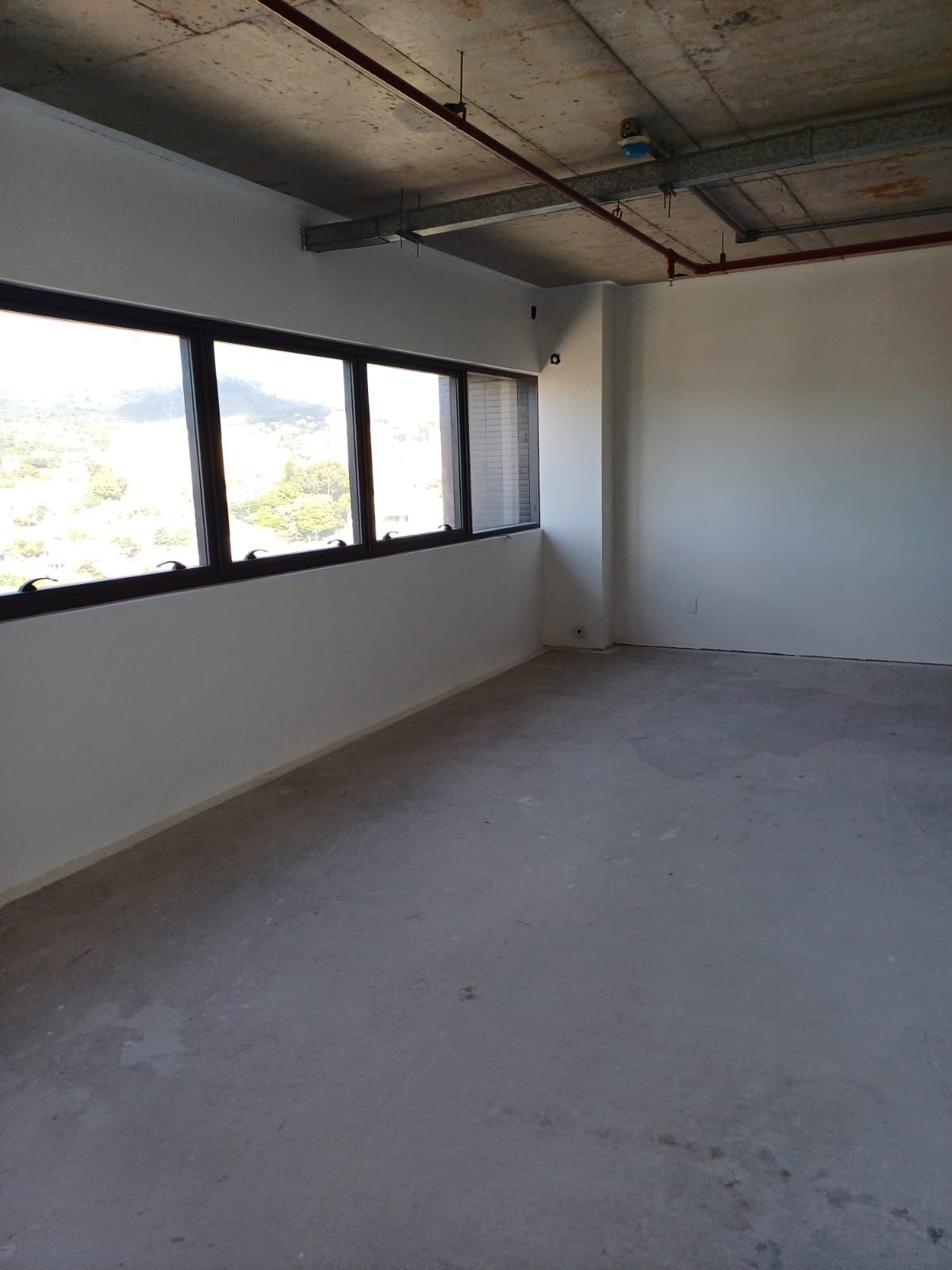 Conjunto Comercial-Sala à venda com 1 quarto, 48m² - Foto 13
