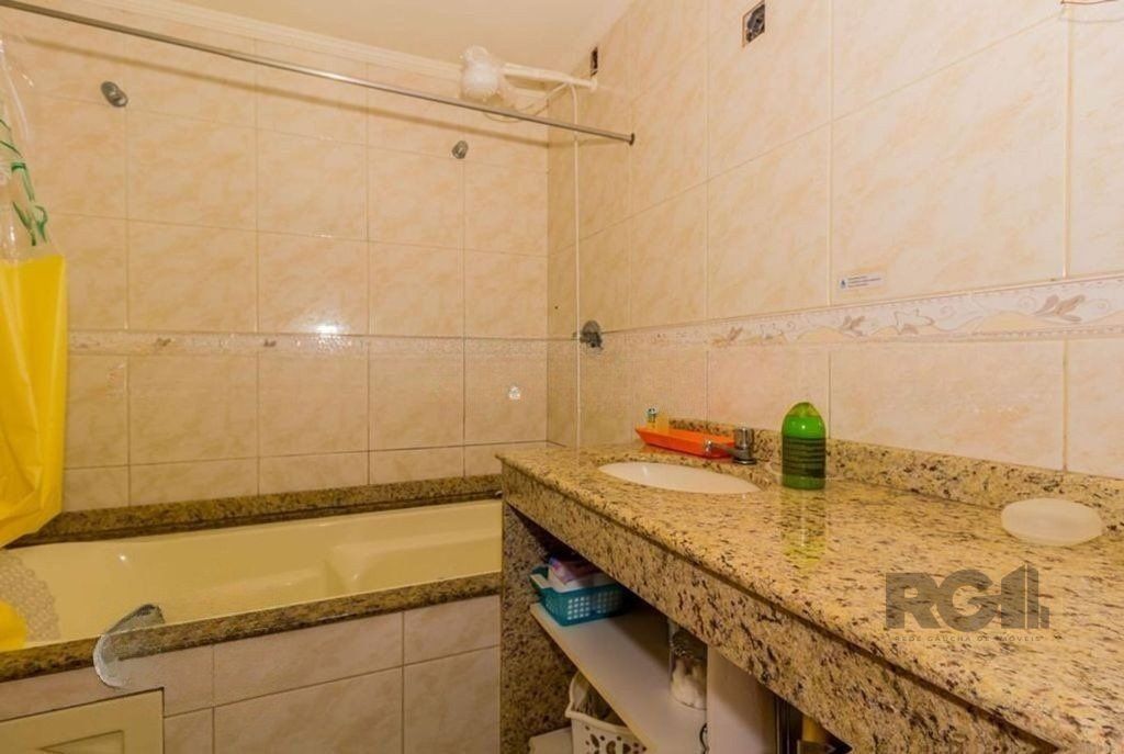 Casa à venda com 5 quartos, 308m² - Foto 30