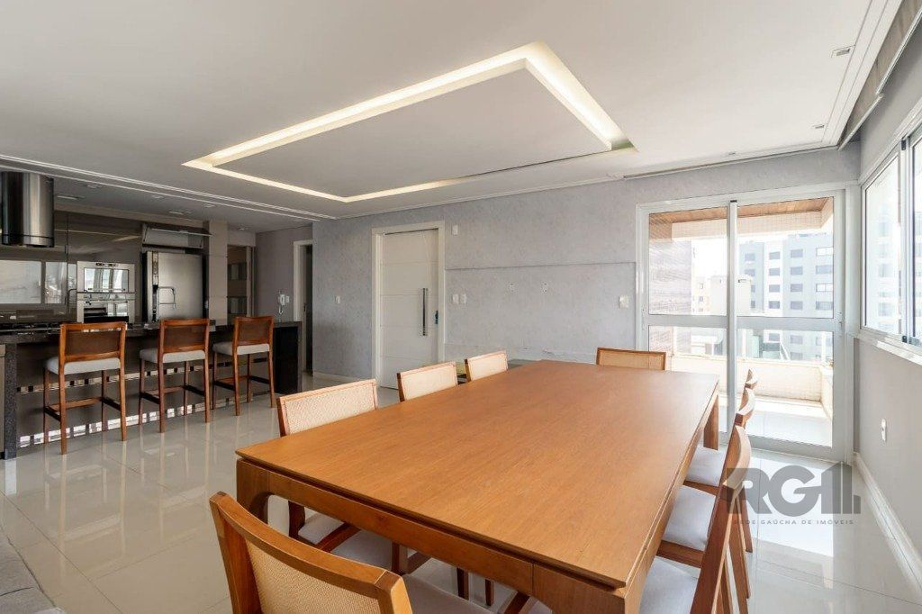 Cobertura à venda com 3 quartos, 257m² - Foto 2