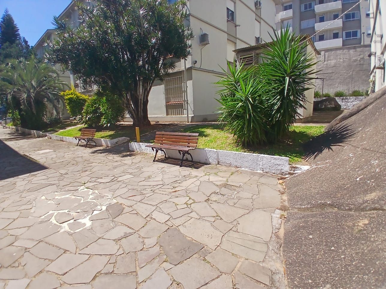 Apartamento de 02 dormitorios a venda na Av do Forte - Porto Alegre/RS