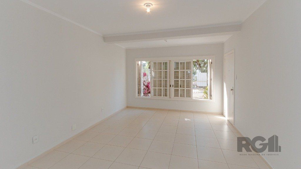 Casa, 4 quartos, 235 m² - Foto 2