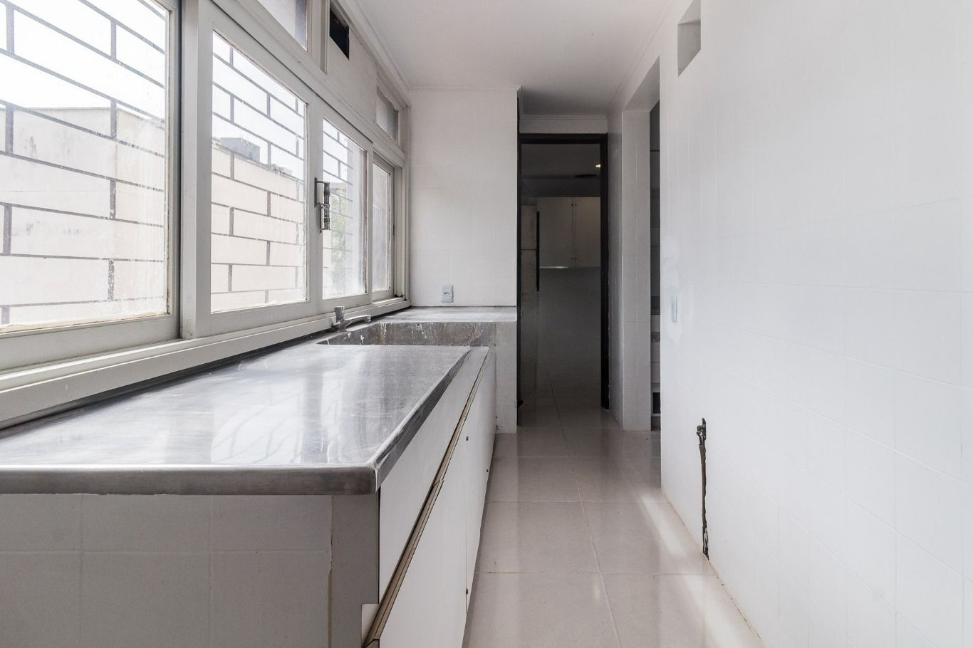 Apartamento à venda com 3 quartos, 153m² - Foto 7