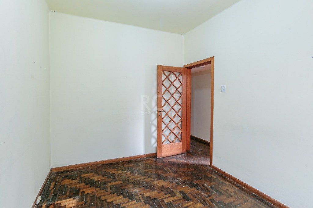 Casa à venda com 3 quartos, 229m² - Foto 27