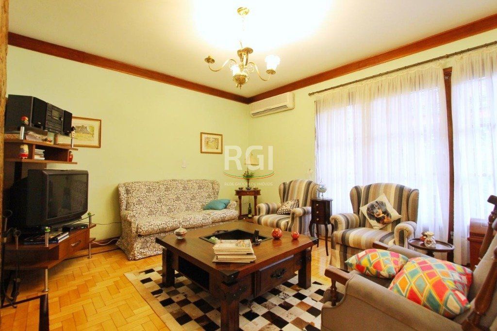 Casa à venda com 3 quartos, 250m² - Foto 9