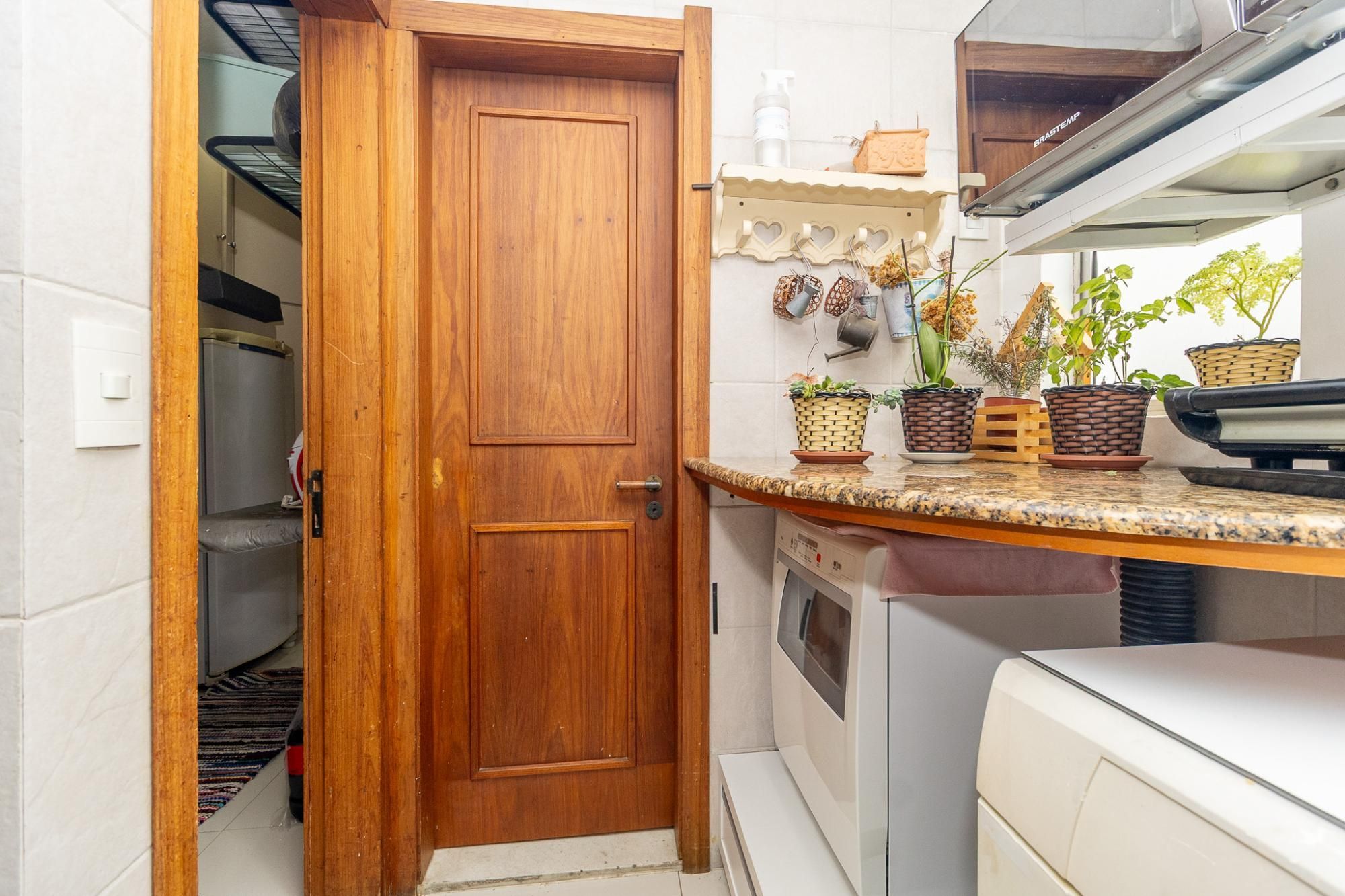 Cobertura, 3 quartos, 217 m² - Foto 13