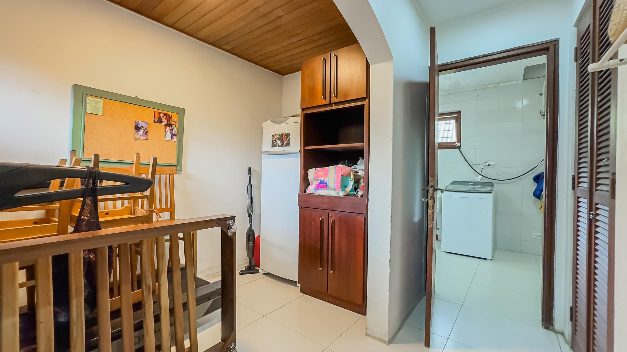 Casa à venda com 3 quartos, 313m² - Foto 26