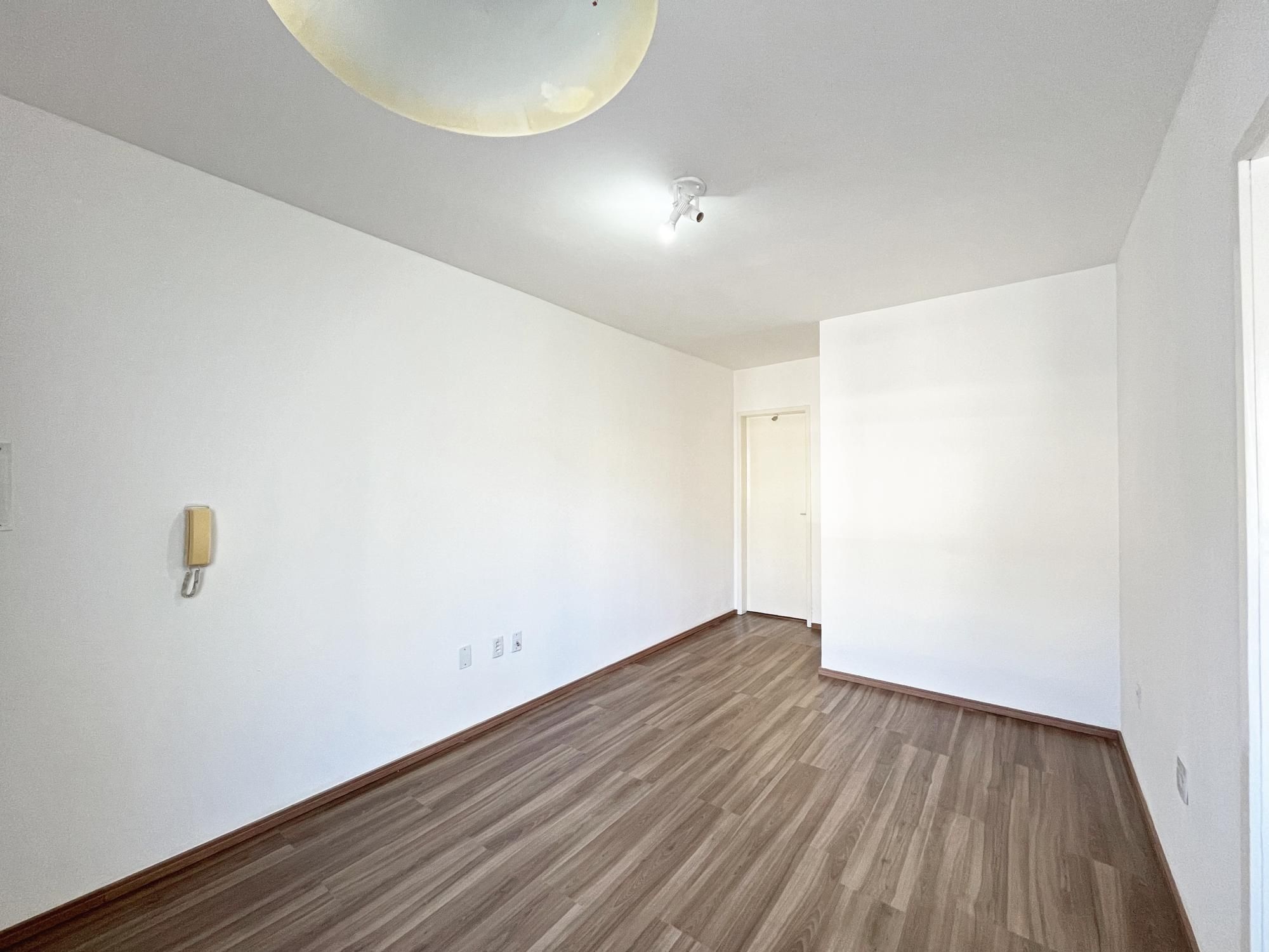 Apartamento à venda com 1 quarto, 42m² - Foto 5