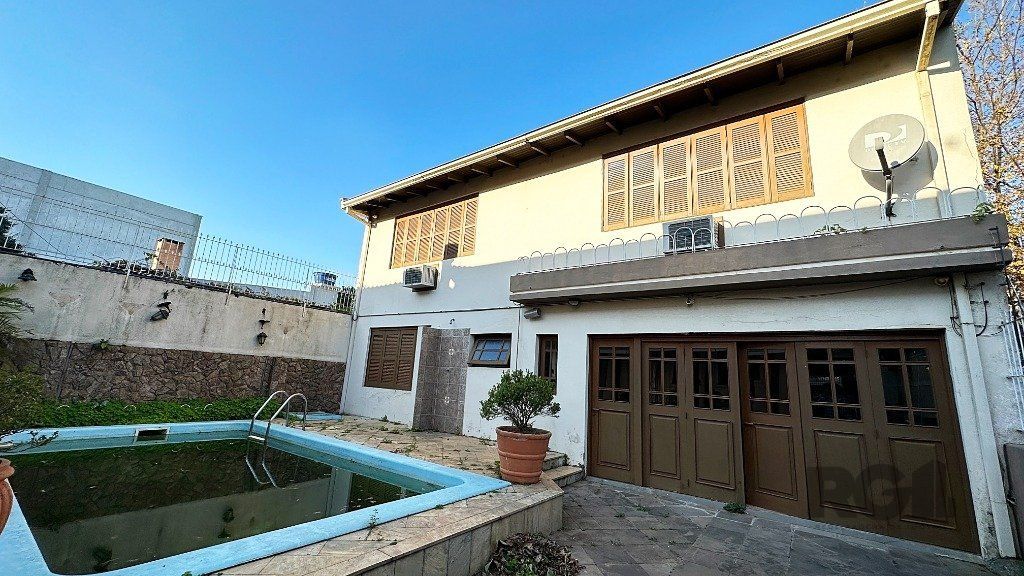 Casa à venda com 4 quartos, 351m² - Foto 25