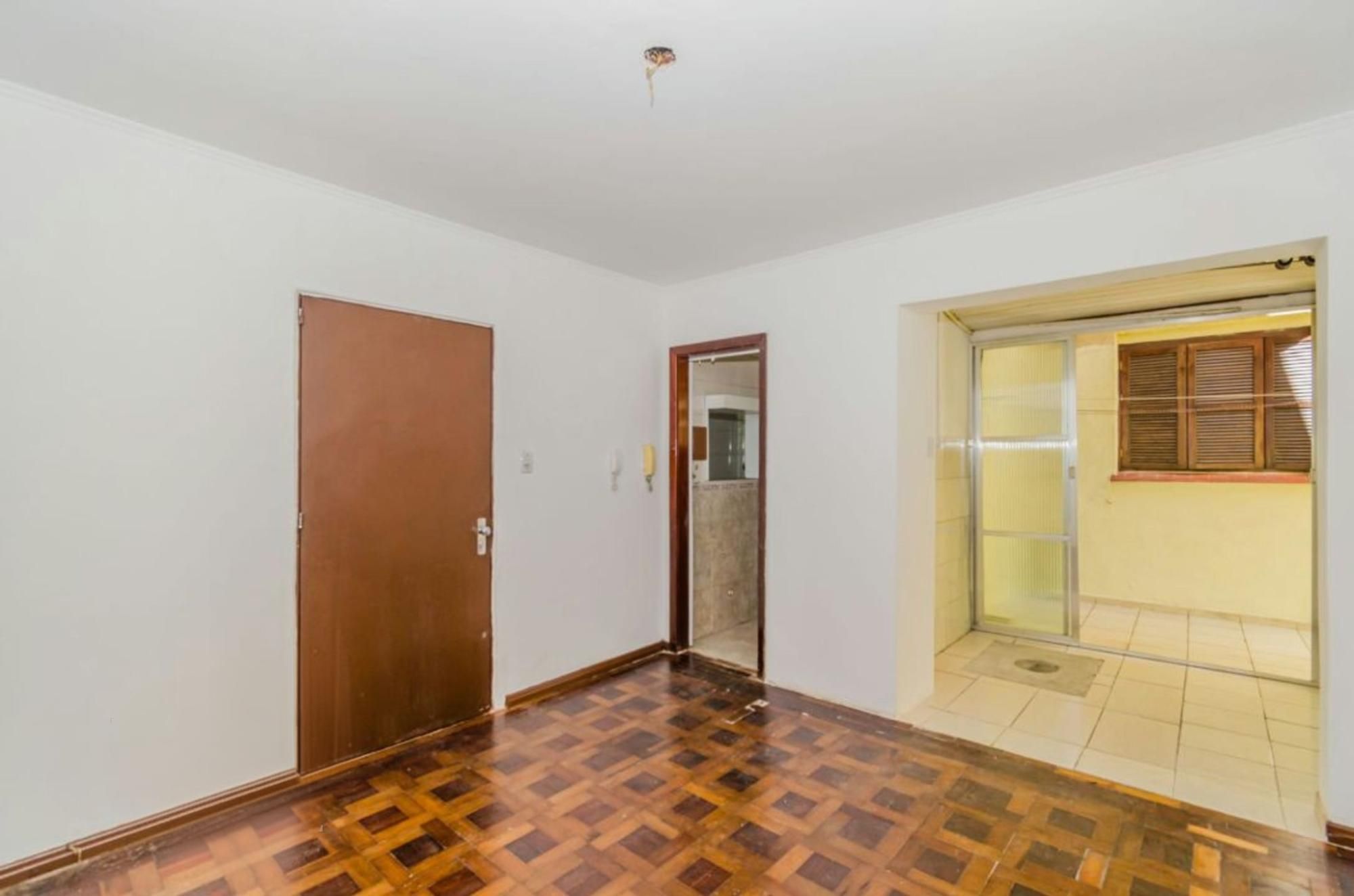 Apartamento com 2 quartos e 38m² à venda em Cidade Baixa, Porto Alegre.