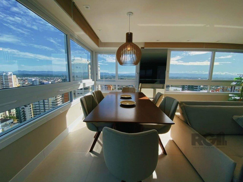 Apartamento, 3 quartos, 130 m² - Foto 2