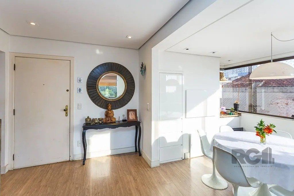 Apartamento à venda com 2 quartos, 90m² - Foto 6