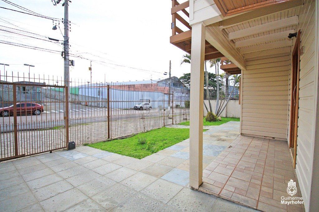 Casa à venda com 3 quartos, 235m² - Foto 30