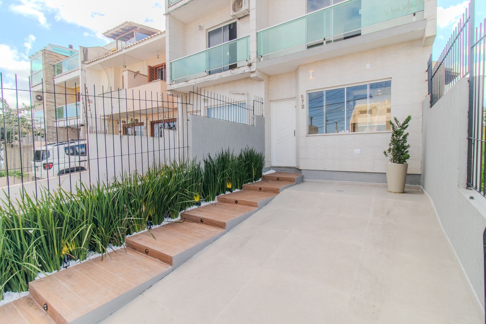 Casa à venda com 2 quartos, 112m² - Foto 2