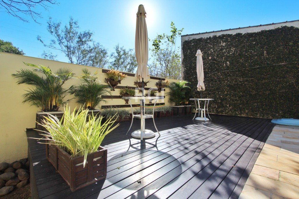 Casa à venda com 3 quartos, 250m² - Foto 26