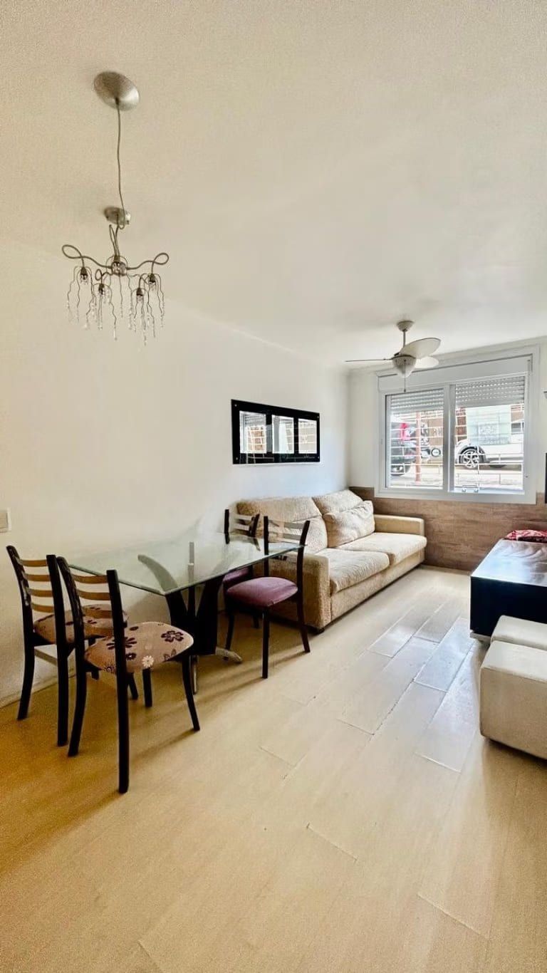 Apartamento de 1 dormitório à venda em Cristo Redentor, Porto Alegre.