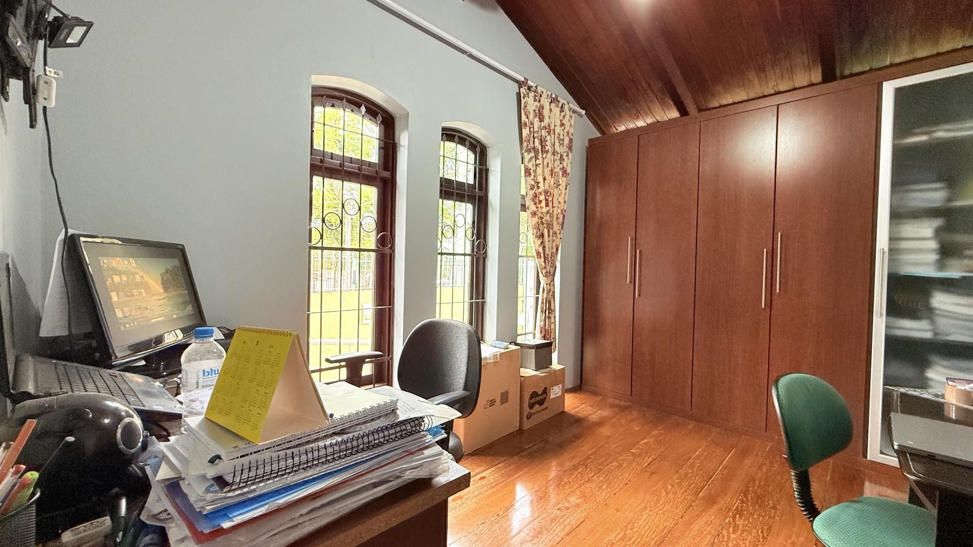 Casa, 4 quartos, 260 m² - Foto 26