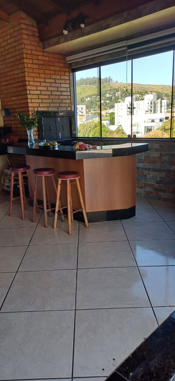 Cobertura à venda com 3 quartos, 210m² - Foto 6
