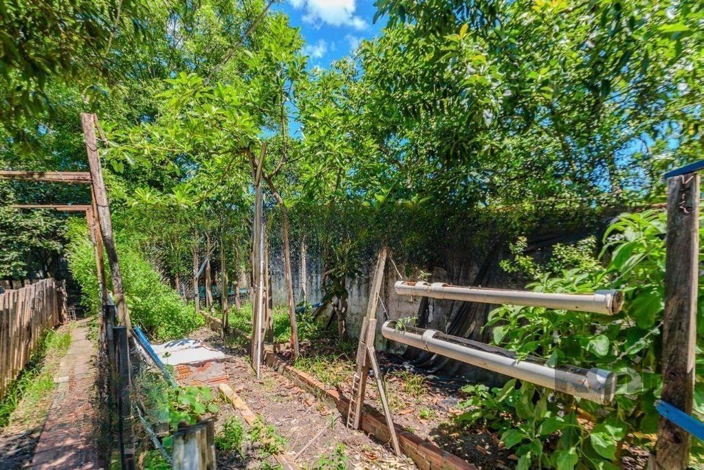 Casa à venda com 3 quartos, 72m² - Foto 25