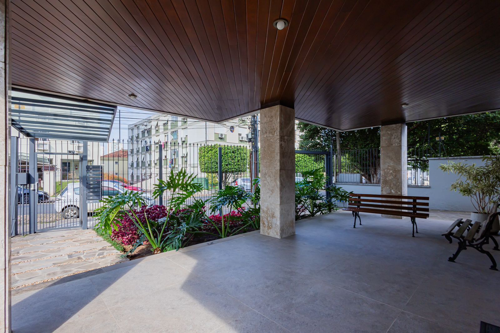 Cobertura à venda com 2 quartos, 106m² - Foto 2