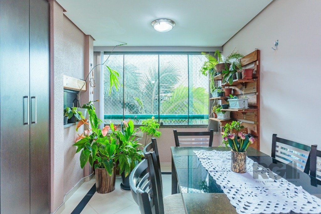 Apartamento à venda com 2 quartos, 66m² - Foto 2