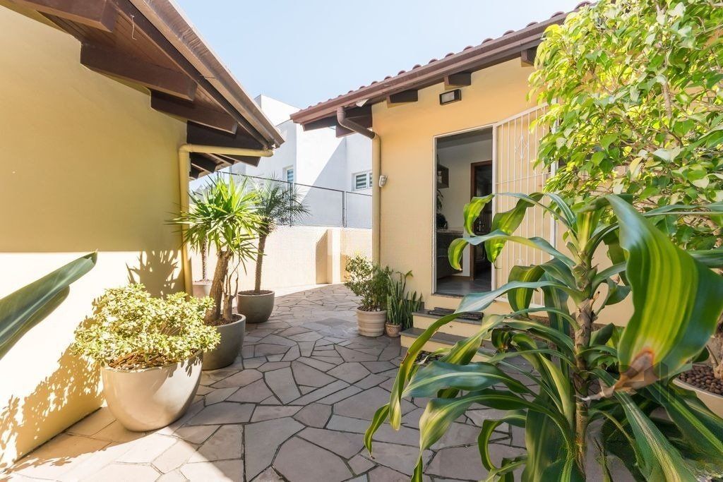 Casa à venda com 3 quartos, 195m² - Foto 24