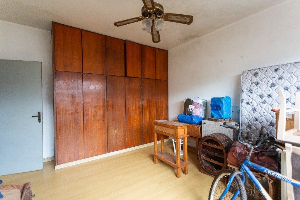 Casa à venda com 4 quartos, 244m² - Foto 24