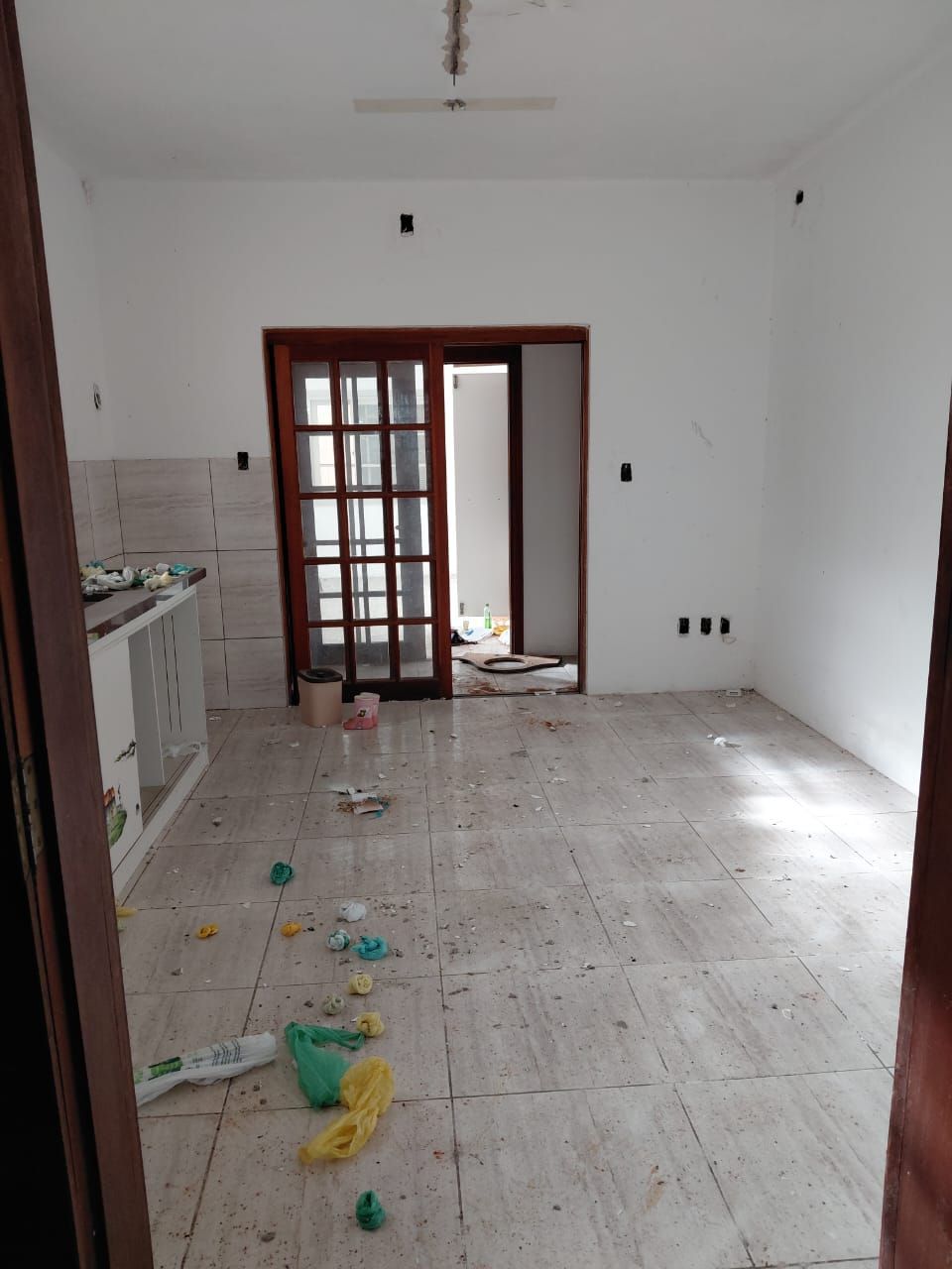 Casa à venda com 4 quartos, 350m² - Foto 26