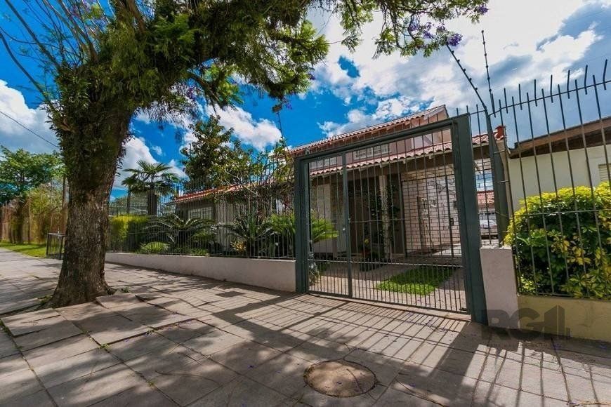 Casa à venda com 4 quartos, 380m² - Foto 34