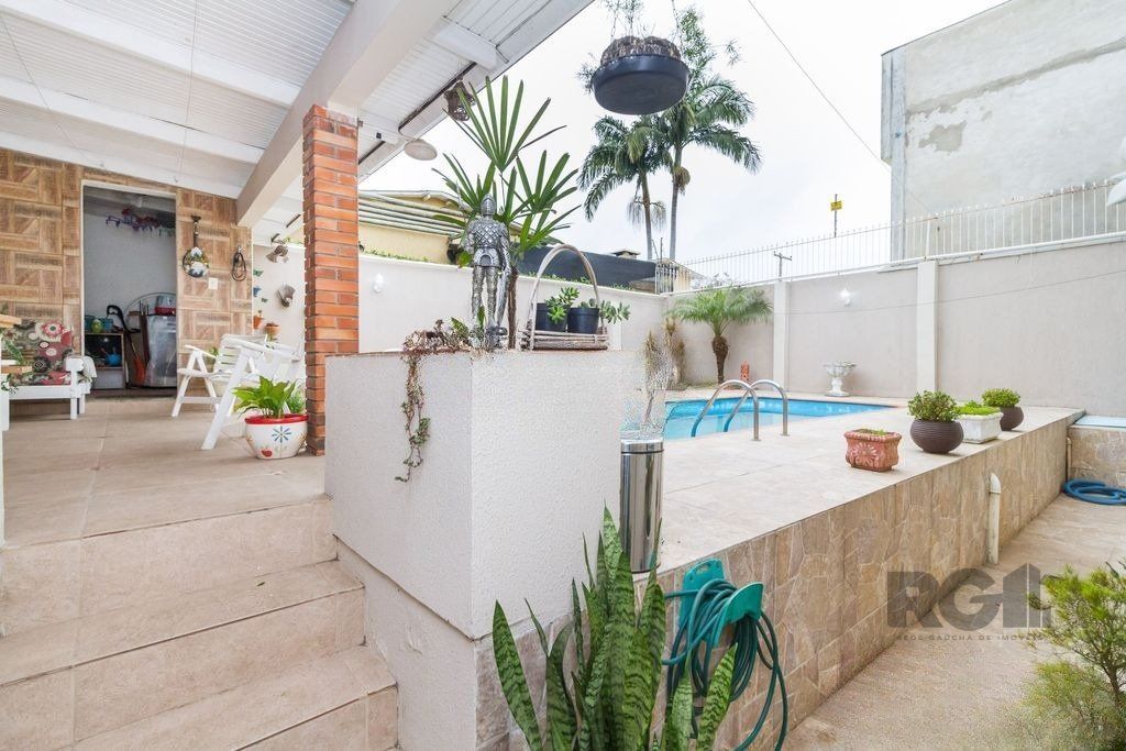 Casa à venda com 4 quartos, 284m² - Foto 28
