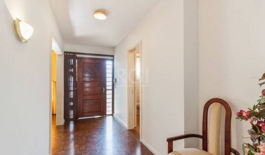 Casa à venda com 4 quartos, 327m² - Foto 24