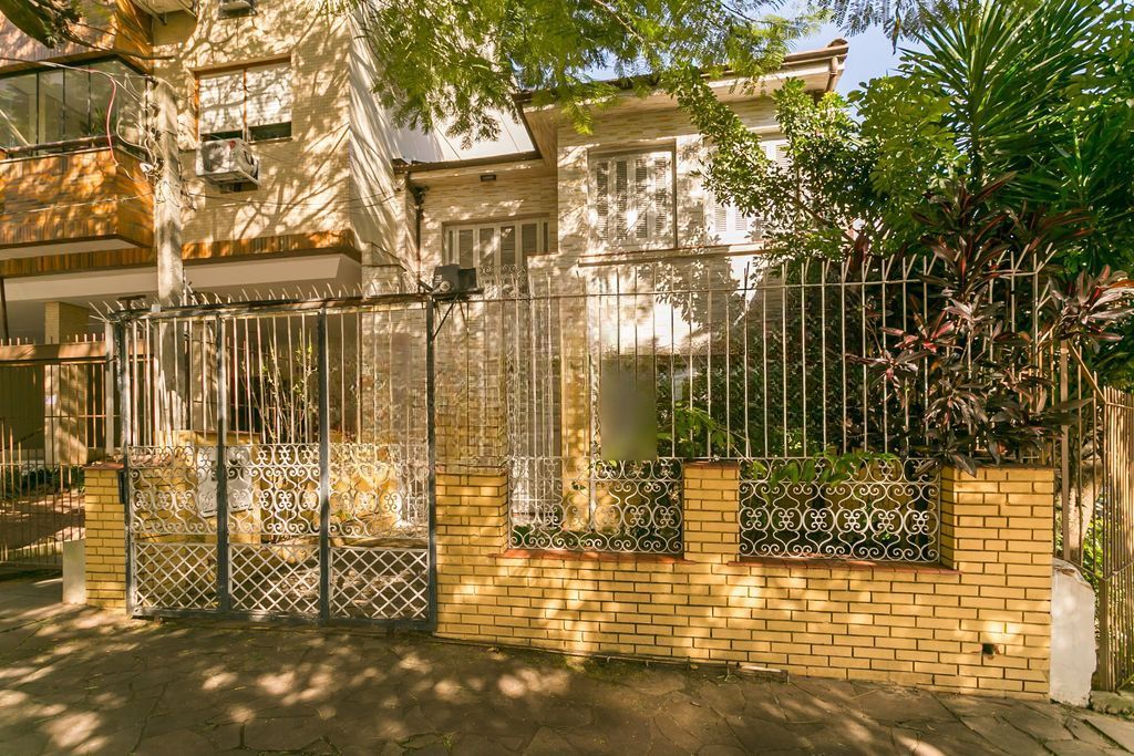Casa 4 dorms à venda Rua Sinimbú, Petrópolis - Porto Alegre
