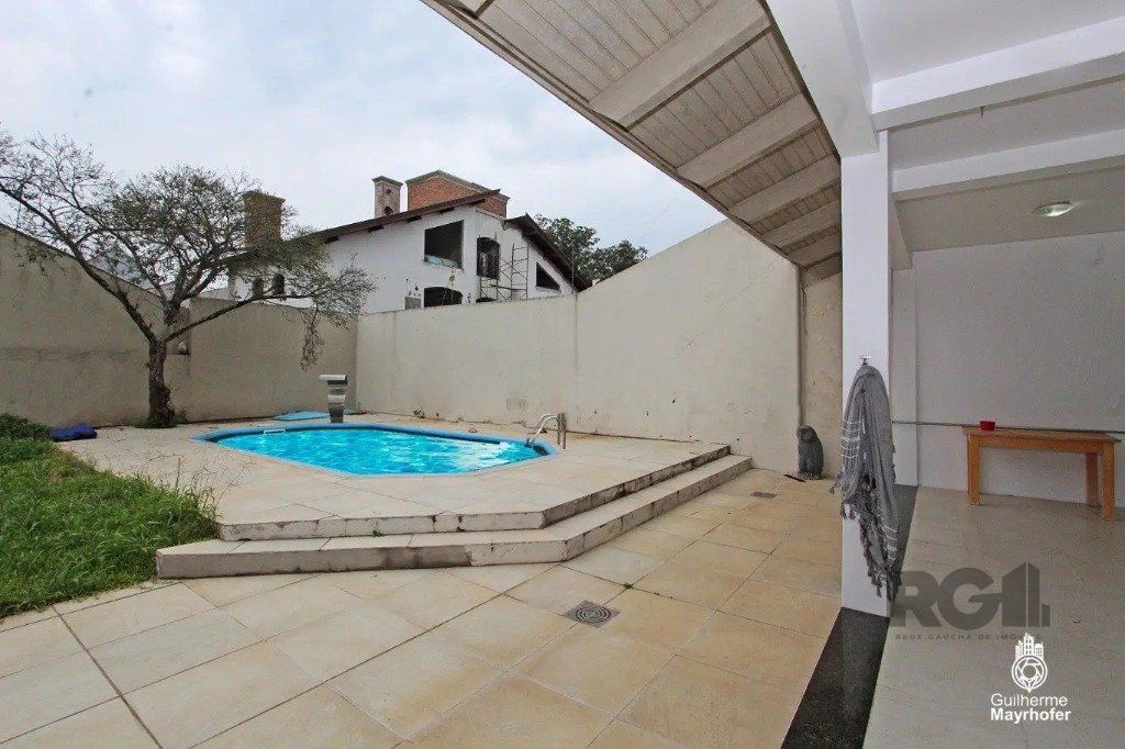 Casa à venda com 4 quartos, 412m² - Foto 3