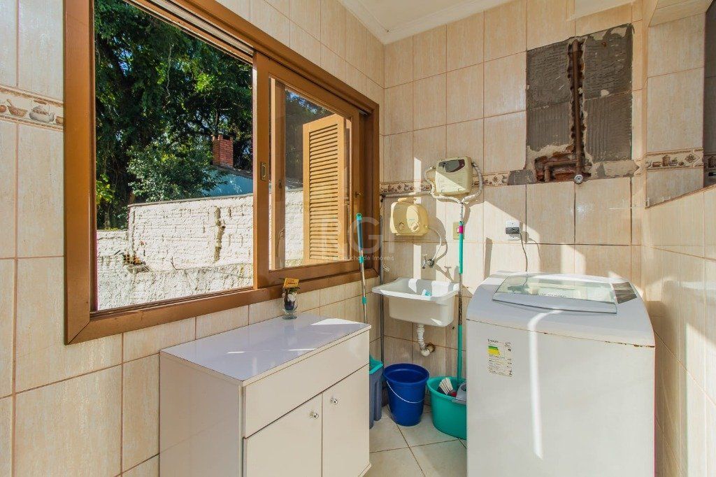 Casa à venda com 4 quartos, 300m² - Foto 43