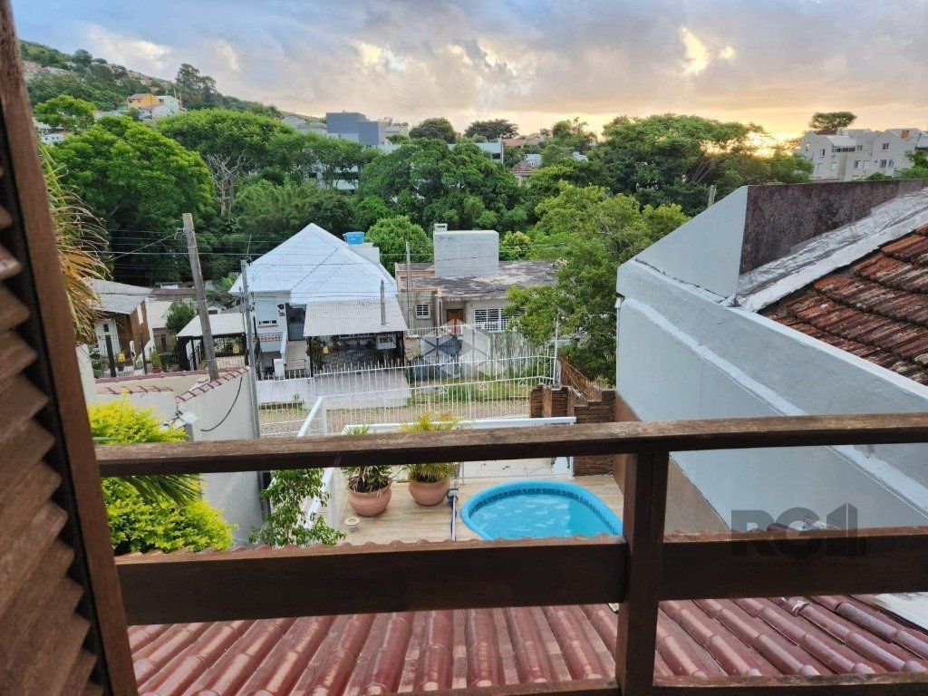 Casa à venda com 3 quartos, 202m² - Foto 7