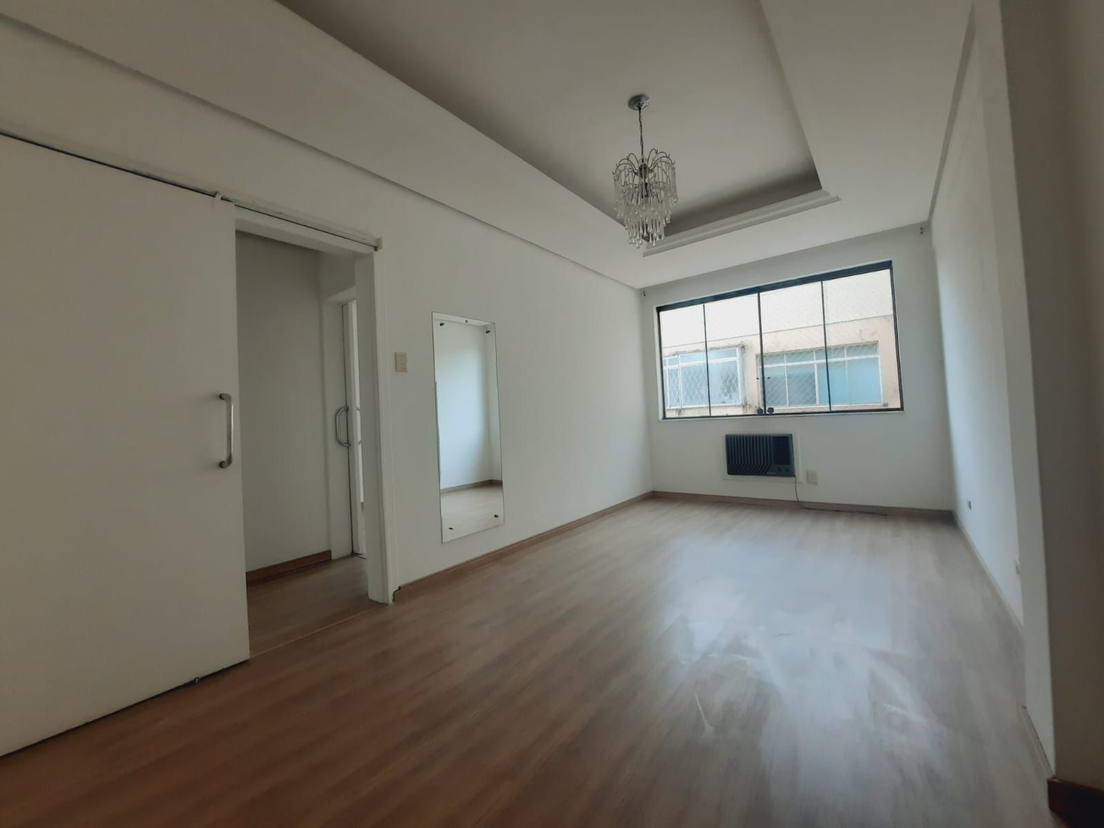 Apartamento à venda com 66m², 2 quartos, 1 vaga no bairro Centro Histórico em Porto Alegre